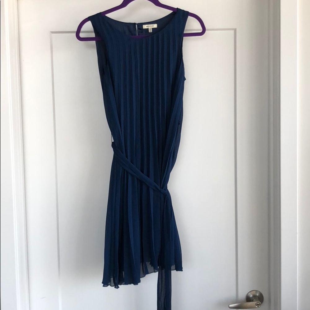 Blue Max Studio dress, size small great condition.